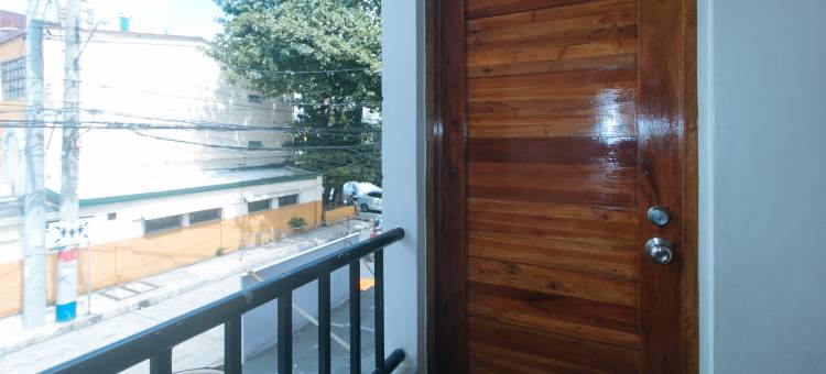 RedDoorz @ Delorian Residences图片