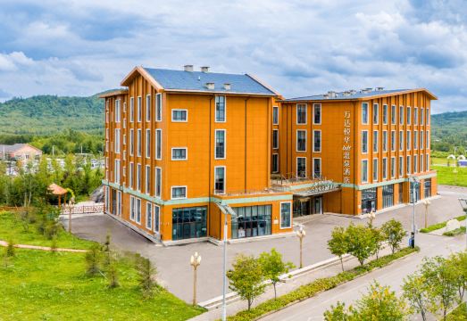 Changbai Mountain Wanda Yue Loft Hot Spring Hotel (Tourism Service Center of West Changbai Mountain)Hotel Overview