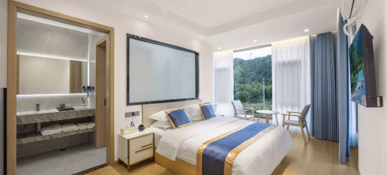 杭州富阳望山听水民宿(壶源溪漂流店)图片