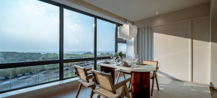 大理哈曼·Aromatic海景艺宿(大理高铁站洱海公园店)图片