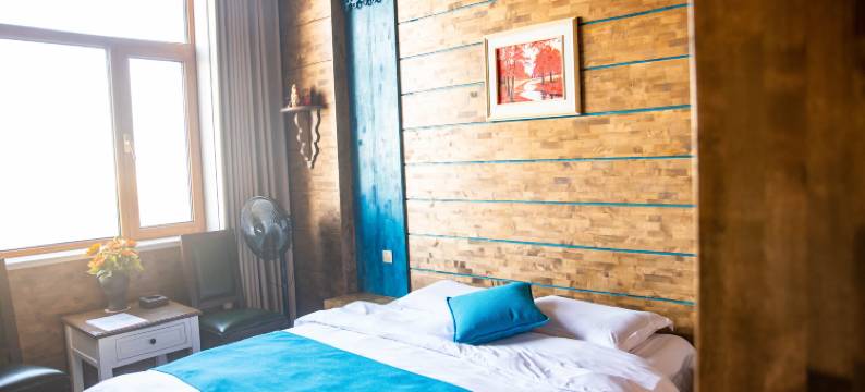 霍勒津民宿(满洲里北湖公园店)图片