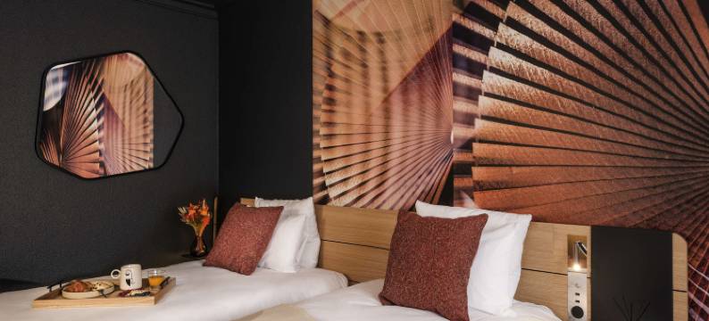 巴黎15区沃日拉尔蒙帕纳斯诺富特酒店(Novotel Paris Vaugirard Montparnasse)图片