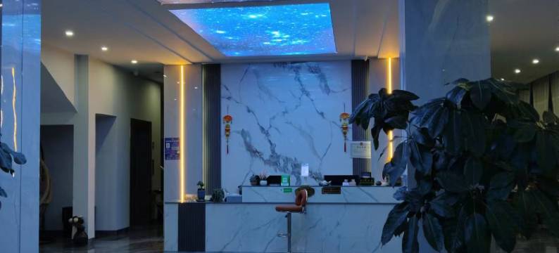 梓土智能酒店(曲靖大龙潭店)图片