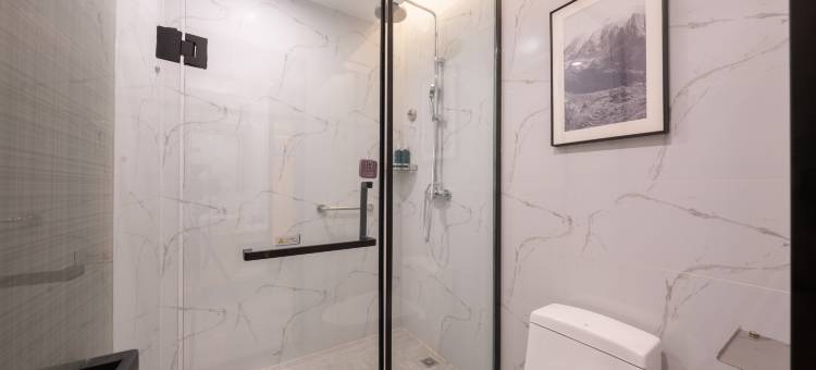 白玉兰酒店(临淄鱼盐里商业中心店)图片