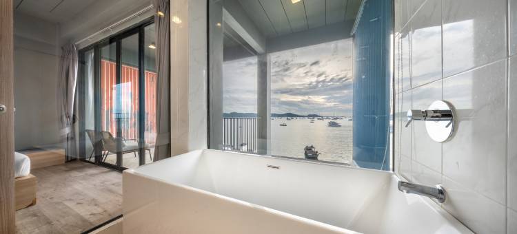SHIN Arch39 普吉海景精品酒店(SHIN Arch39 Phuket Beach Front)图片