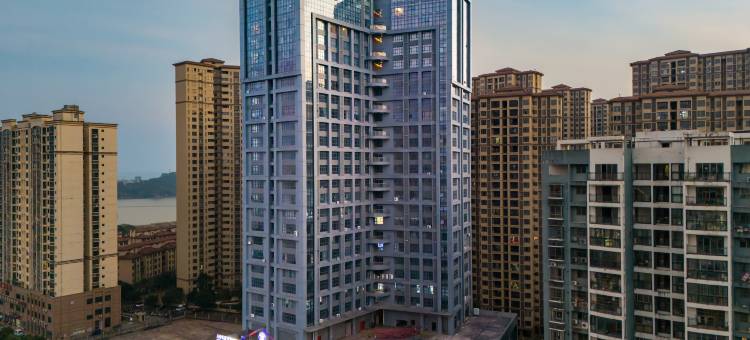 柏曼酒店(防城港龙光阳光海岸店)图片