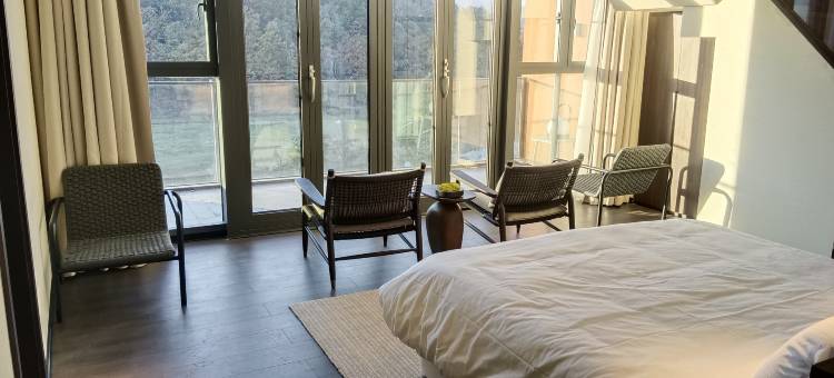 牟定静谧湖舍图片