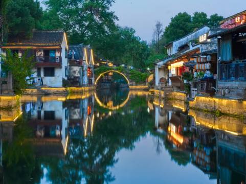 冬悦里·府山枕水度假酒店(绍兴鲁迅故居仓桥直街店)图片