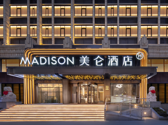 西安大雁塔大唐不夜城美仑酒店