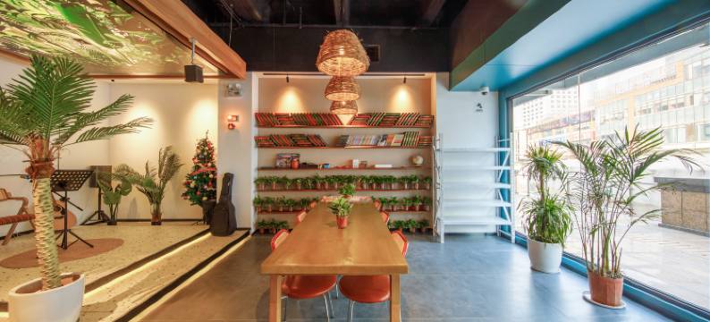 登巴客栈(上海陆家嘴新大陆广场店)图片