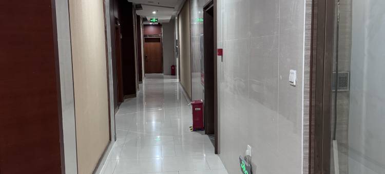 UMI时光公寓酒店(佛山世纪莲地铁站店)图片