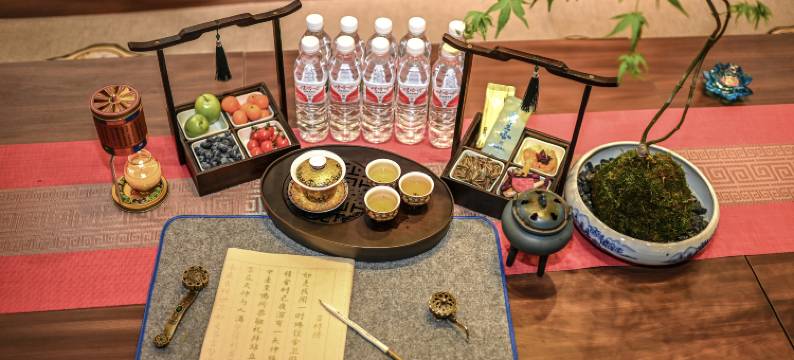 知凡·新中式禅意美学民宿(万象城龙眼南路美食街店)图片