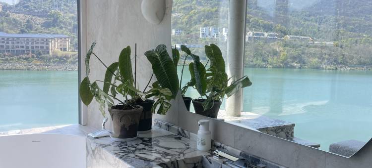 东江湖自得名宿图片