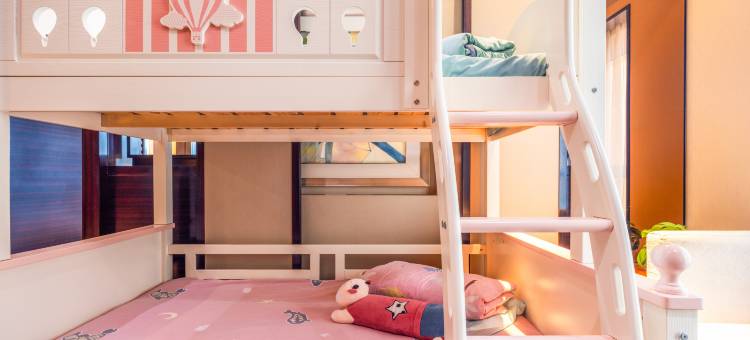 鄂尔多斯市皇室国际酒店(万达广场王府井店)图片