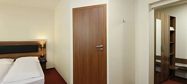 柏林-阿德勒斯霍夫B&B酒店(B&B Hotel Berlin-Adlershof)图片