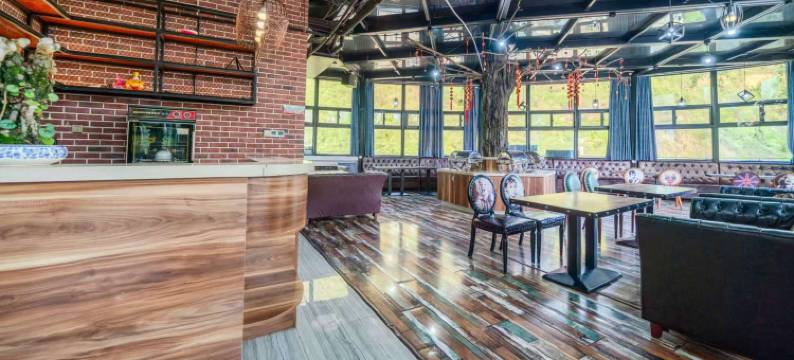 旬阳双鱼酒店(康华园店)图片