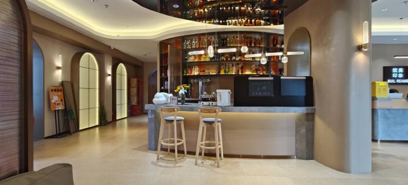 筑美印象酒店(青岛万年泉路地铁站店)图片