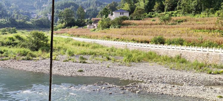 鹤峰陌野民宿图片