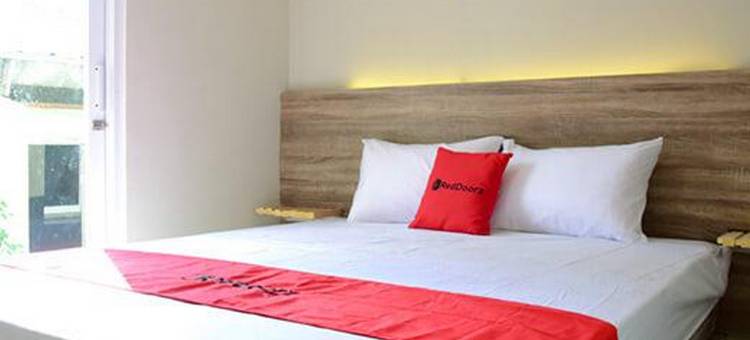 RedDoorz near Mangga Dua Square图片