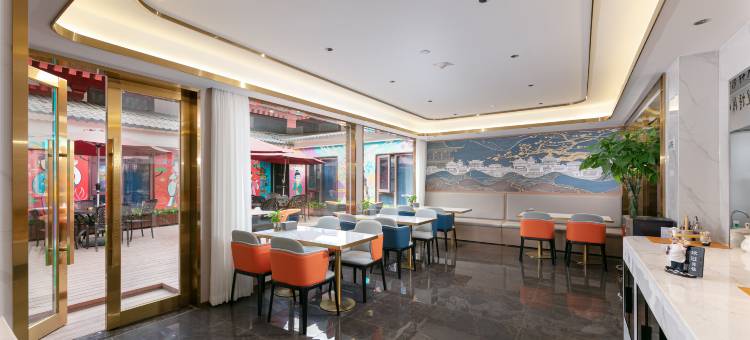 万信国际酒店(西安大雁塔大唐不夜城店)图片