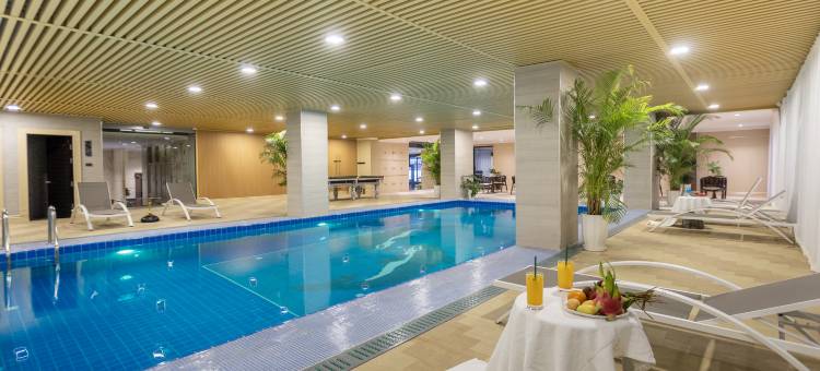 万象达尔文酒店(生活中心和凯旋门店)(Dalivan Hotel & Apartments)图片