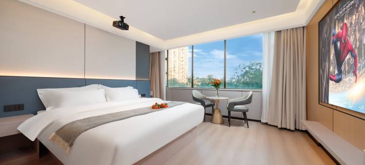 轻住酒店(滕王阁青山路口地铁站店)图片