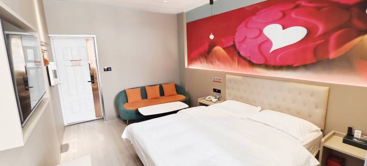 轻住·云朵酒店(新泰新汶汽车站店)图片