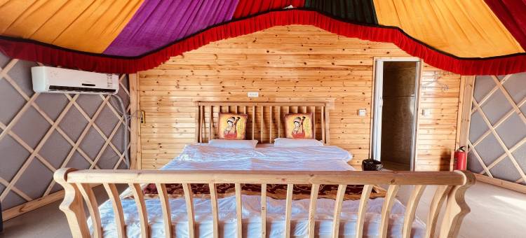 额尔古纳黑山头吉日格勒蒙古部落图片