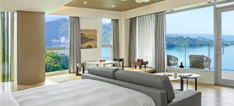 承亿文旅潭日月图片