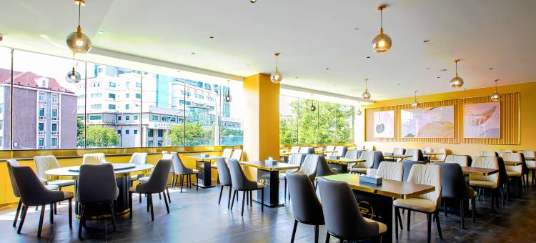 美豪丽致酒店(天津五大道佟楼地铁站店)图片