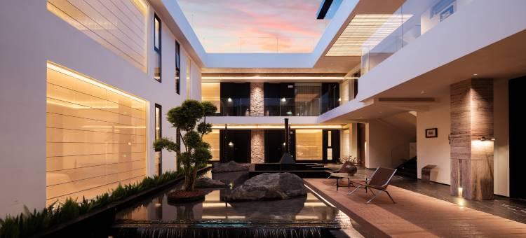 Azure Vernal·叁月水丨隐世园林美学设计师度假酒店(大理古城店)图片