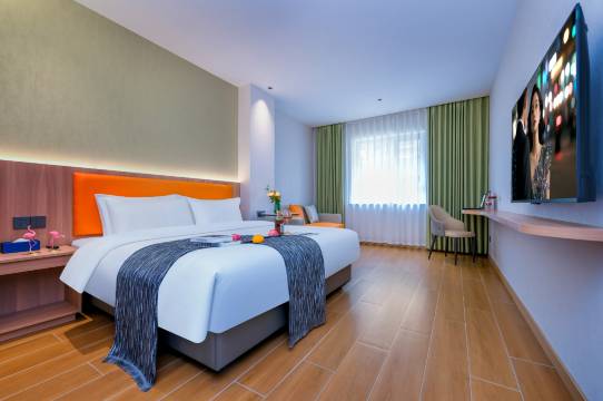 重庆・栖岸酒店(袁家岗地铁站重医附一院店)