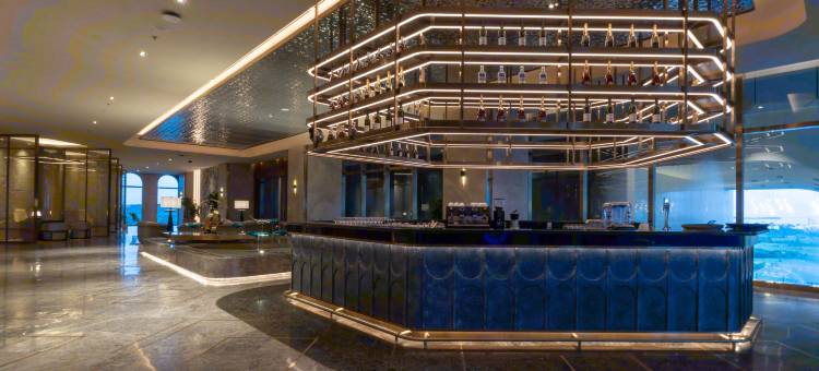 安卓那宝石酒店(Arjuna Solitaire Hotel)图片