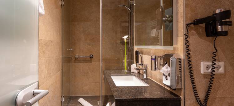 伯格施密特加尼酒店(Tiptop Hotel Burgschmiet Garni)图片