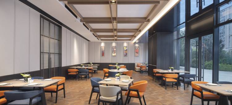 徐州大龙湖希尔顿欢朋酒店图片