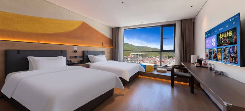 云天梦境酒店(康定新都桥店)图片