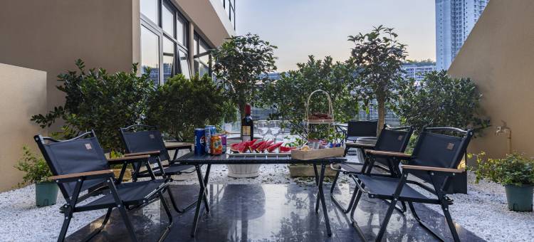 丽影酒店(贵阳黔灵山公园改茶路地铁站店)图片