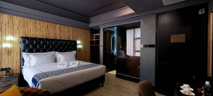 1969 D'Kelly Hotel图片