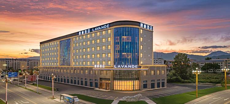 麗枫酒店(昭苏天马湖店)图片