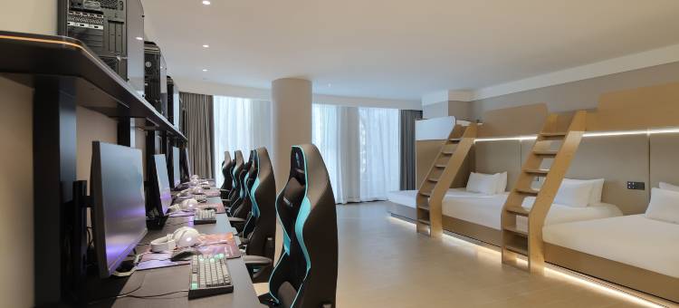 雷神电竞酒店(吕梁离石龙凤北大街店)图片