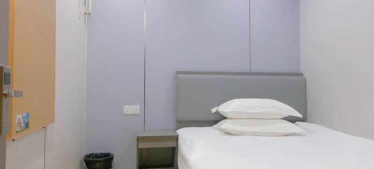 万客居宾馆(南京夫子庙三山街地铁站店)图片