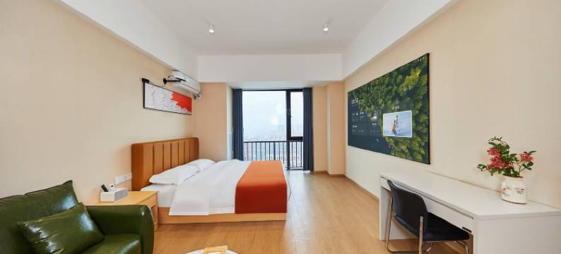 九玥酒店公寓(南京中山陵宝龙广场店)图片