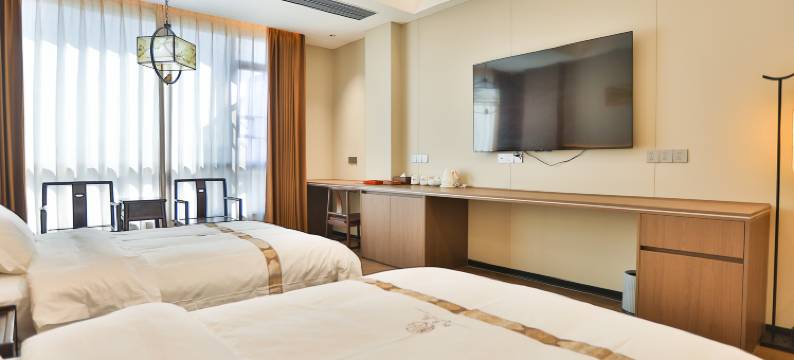 秋台苑精品民宿(广济桥店)图片