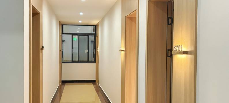 腾飞酒店(峨眉山报国寺店)图片