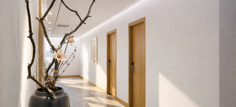 小隐轻居酒店(广元高铁站图腾广场店)图片