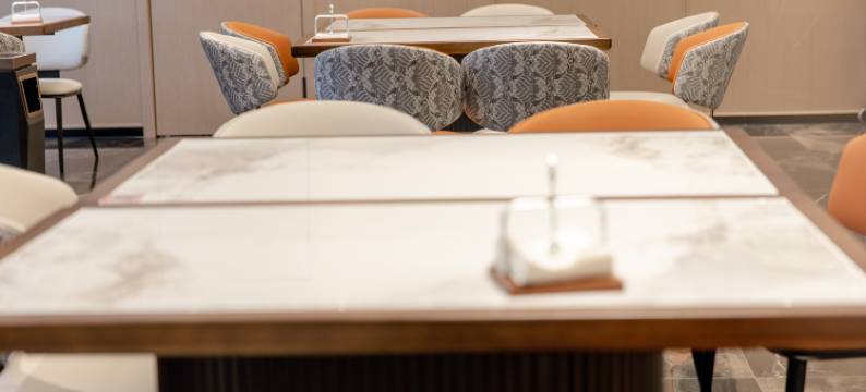 锦悦·丽橙酒店(高铁站图腾广场店)图片