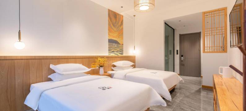 楠溪民宿(郑云高速口店)图片