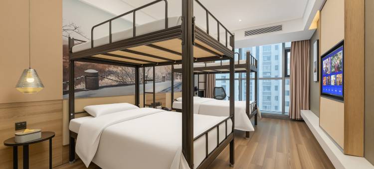 美娱·星峰电竞酒店(江苏海洋大学店)图片