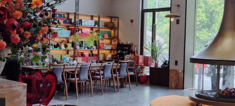 小隐璞舍酒店(襄阳新五中万达广场店)图片