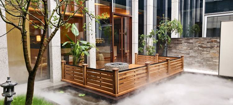建国璞隐酒店(上海世博园梅赛德斯奔驰文化中心店)图片